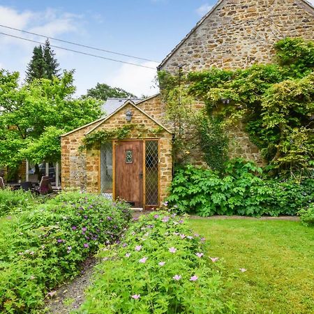 Gladstone Cottage Chipping Norton Exterior photo