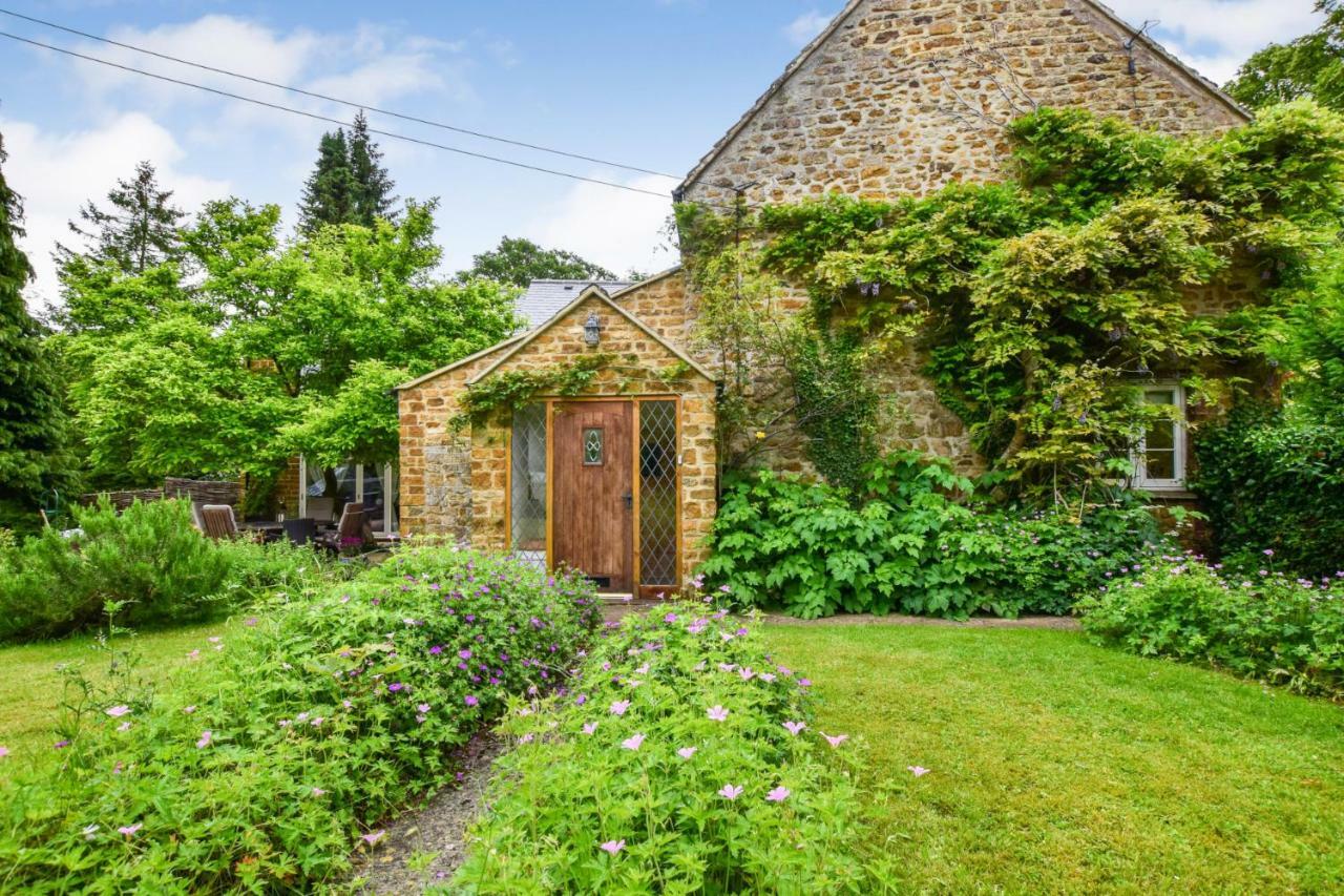 Gladstone Cottage Chipping Norton Exterior photo